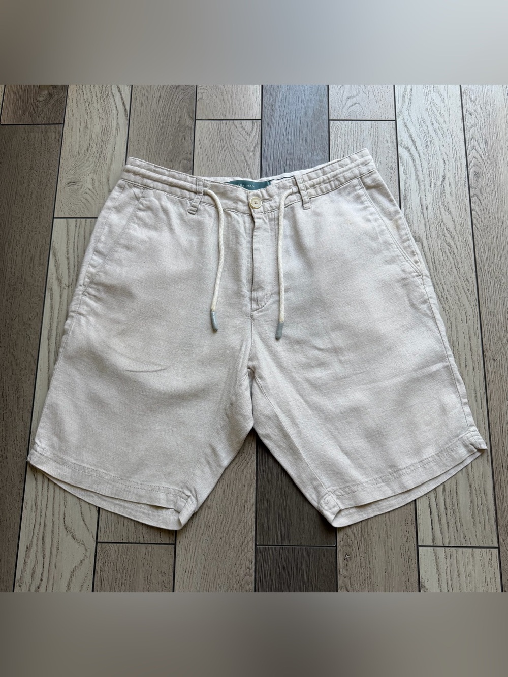 Zara Men's Drawstring Linen-Blend Shorts in Cream S